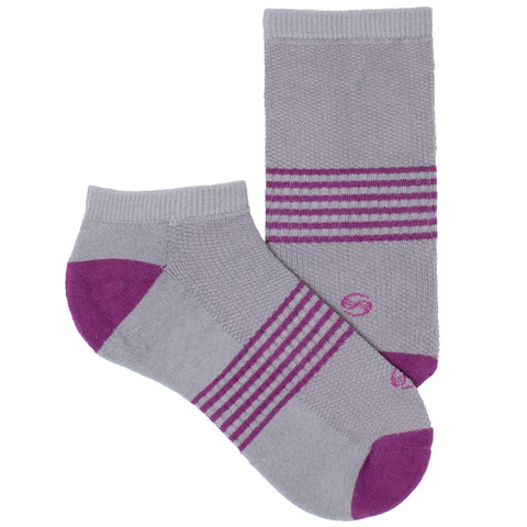 Women's Socks No Show Athletic Comfortable Performance Striped Sock Magenta
